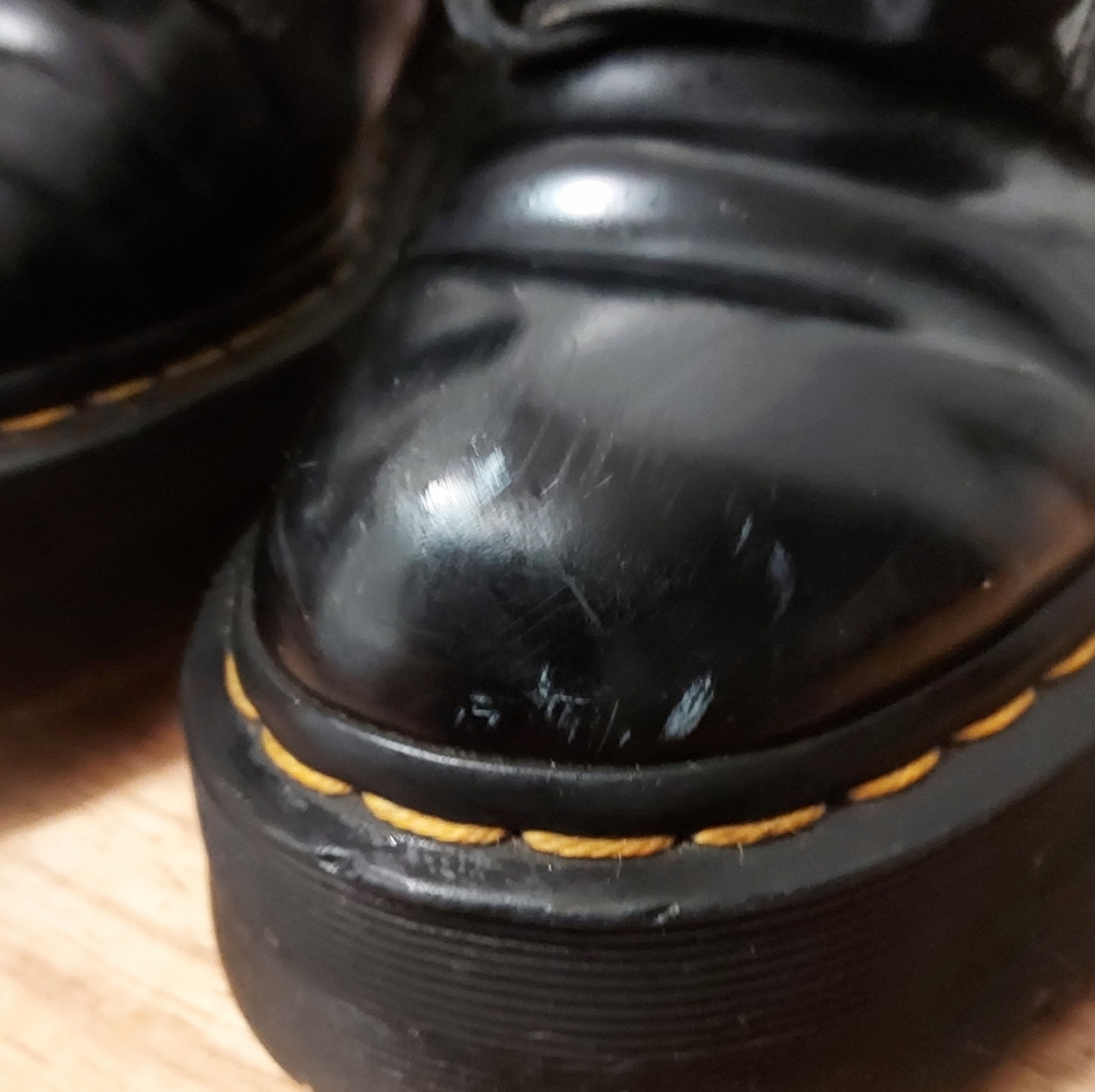 Molly Doc Martens - Picture 2 of 8